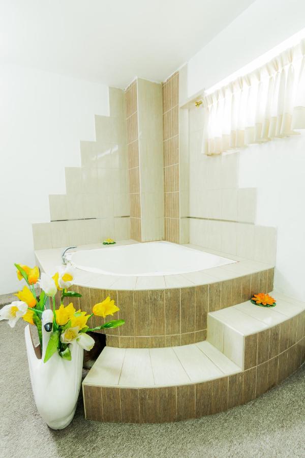 Hotel San Francisco De Paula อายากุตโช ภายนอก รูปภาพ